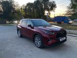 Toyota Highlander 2022 года за 35 000 000 тг. в Уральск – фото 4