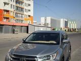 Toyota Highlander 2016 года за 15 200 000 тг. в Шымкент