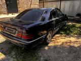 Mercedes-Benz E 280 1996 года за 1 450 000 тг. в Алматы