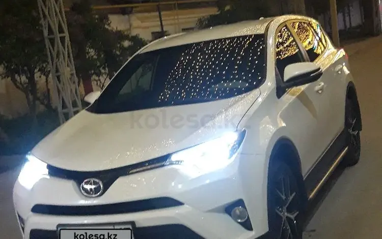 Toyota RAV4 2017 года за 12 550 000 тг. в Туркестан