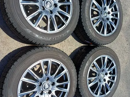 Диски R16 5x114, 3 с зимними 195/60R16 шинами. за 180 000 тг. в Алматы – фото 2