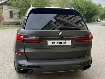BMW X7 2022 года за 55 000 000 тг. в Алматы – фото 4