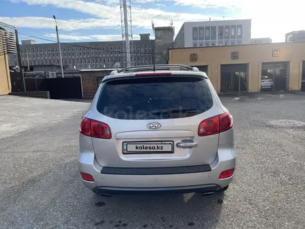 Hyundai Santa Fe 2006 года за 7 000 000 тг. в Караганда – фото 11