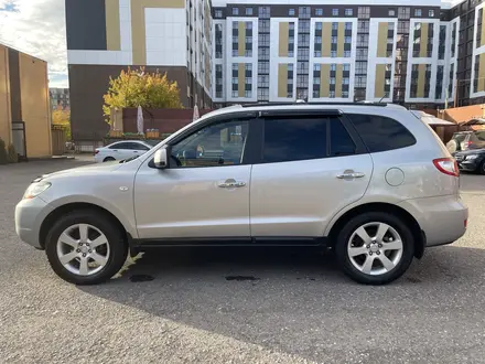 Hyundai Santa Fe 2006 года за 7 000 000 тг. в Караганда – фото 4