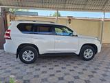 Toyota Land Cruiser Prado 2015 годаfor15 500 000 тг. в Шымкент – фото 3