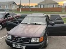 Audi 100, 1993