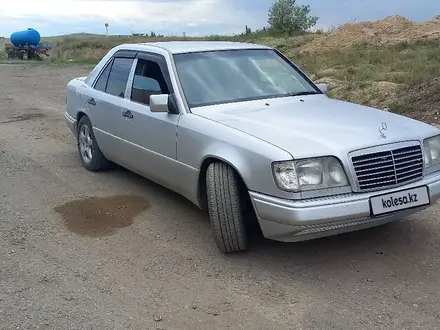 Mercedes-Benz E 280 1994 года за 3 500 000 тг. в Усть-Каменогорск – фото 2