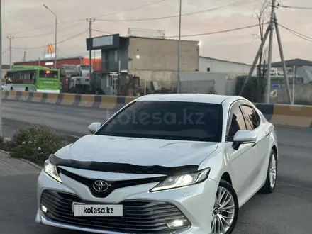 Toyota Camry 2018 года за 13 000 000 тг. в Шымкент – фото 22