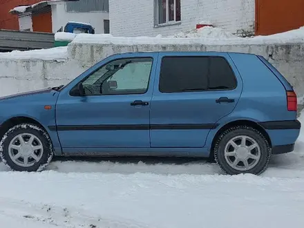 Volkswagen Golf 1995 года за 1 620 000 тг. в Петропавловск – фото 2