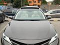 Toyota Camry 2018 года за 13 800 000 тг. в Алматы