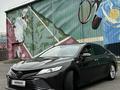 Toyota Camry 2018 года за 13 800 000 тг. в Алматы – фото 12