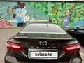 Toyota Camry 2018 года за 13 800 000 тг. в Алматы – фото 5