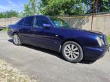 Mercedes-Benz E 200 1996 года за 1 800 000 тг. в Шымкент – фото 3