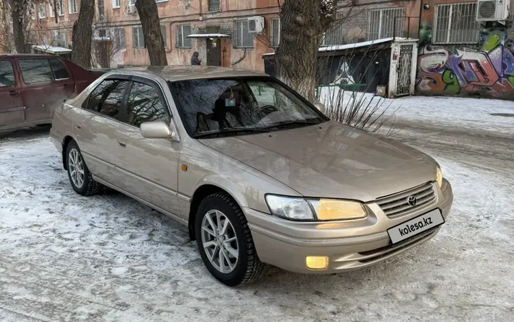 Toyota Camry 1998 годаfor3 700 000 тг. в Павлодар