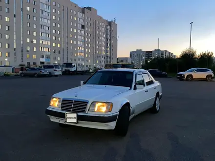 Mercedes-Benz E 260 1989 года за 611 111 тг. в Астана – фото 14