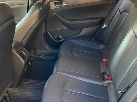 Hyundai Sonata 2015 года за 7 000 000 тг. в Алматы – фото 7