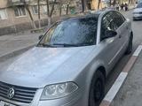 Volkswagen Passat 2004 годаүшін4 000 000 тг. в Сатпаев – фото 4