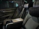 Toyota Camry 2023 года за 15 500 000 тг. в Алматы – фото 3