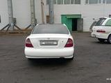 Hyundai Sonata 1998 года за 1 700 000 тг. в Караганда – фото 2