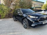 Toyota Highlander 2022 года за 28 500 000 тг. в Костанай – фото 3