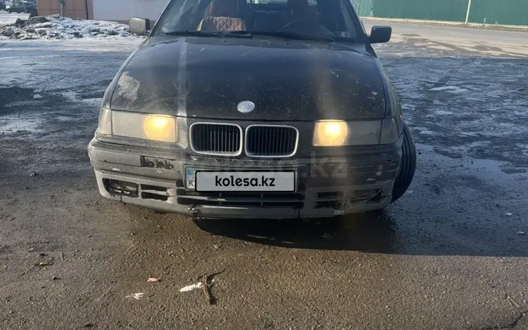 BMW 318 1996 годаfor800 000 тг. в Шымкент