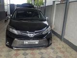 Toyota Sienna 2015 года за 14 000 000 тг. в Тараз