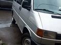 Volkswagen Caravelle 1993 годаfor3 000 000 тг. в Павлодар