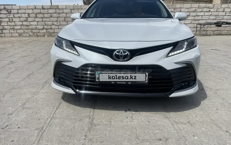 Toyota Camry 2023 годаүшін20 000 000 тг. в Актау