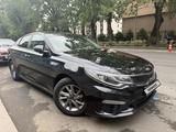 Kia K5 2018 года за 8 700 000 тг. в Алматы