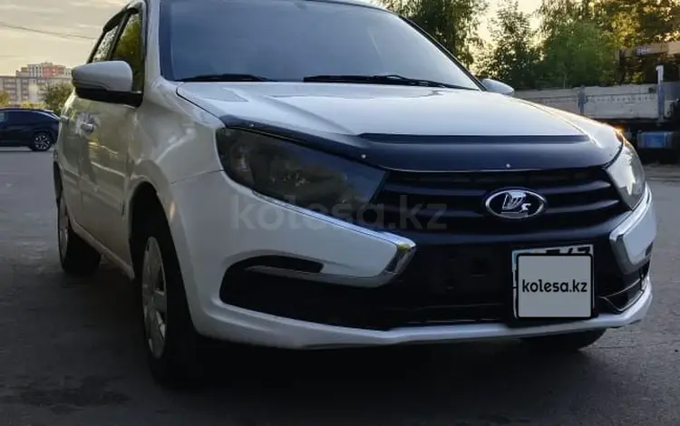 ВАЗ (Lada) Granta 2190 2019 годаүшін3 600 000 тг. в Астана