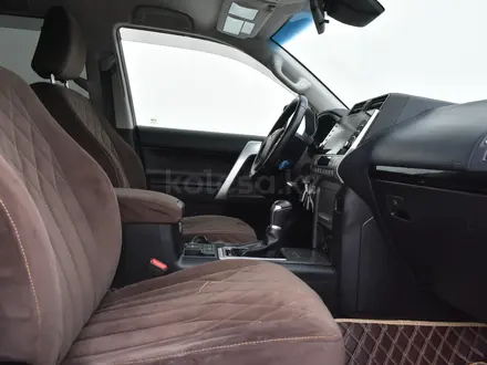 Toyota Land Cruiser Prado 2021 года за 21 500 000 тг. в Атырау – фото 14