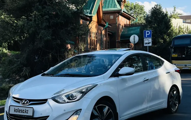 Hyundai Elantra 2015 годаүшін8 000 000 тг. в Алматы