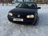 Volkswagen Golf 2002 года за 2 700 000 тг. в Астана