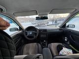 Volkswagen Golf 2002 года за 3 000 000 тг. в Астана