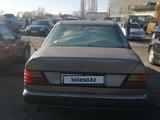 Mercedes-Benz E 230 1991 года за 1 290 000 тг. в Талдыкорган – фото 4