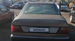 Mercedes-Benz E 230 1991 года за 1 290 000 тг. в Талдыкорган – фото 4