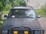Jeep Cherokee 1993 года за 900 000 тг. в Усть-Каменогорск
