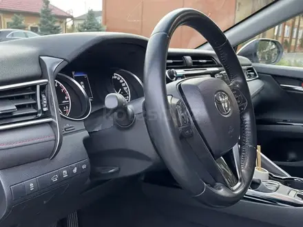 Toyota Camry 2020 года за 16 000 000 тг. в Павлодар – фото 10