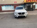 BMW X5 2017 года за 23 000 000 тг. в Астана – фото 2