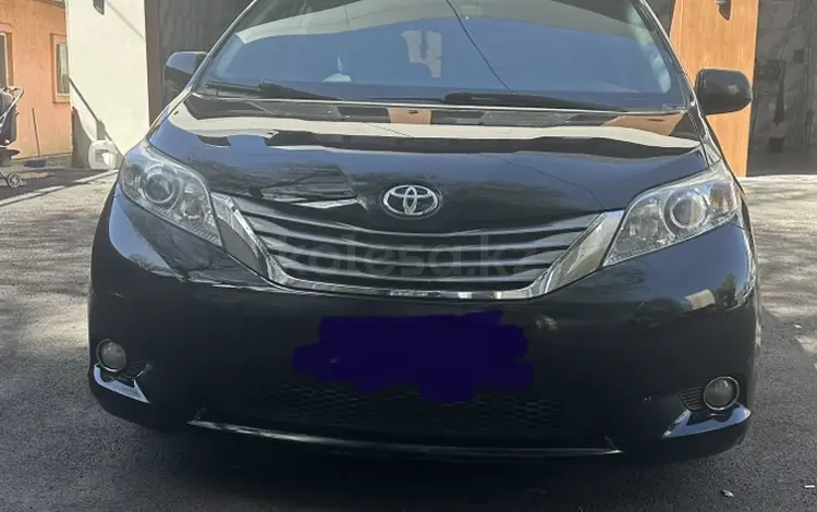 Toyota Sienna 2015 годаүшін13 600 000 тг. в Алматы