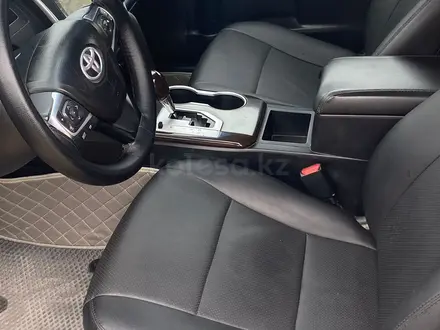 Toyota Camry 2016 года за 8 000 000 тг. в Актау – фото 20