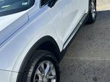 Hyundai Santa Fe 2019 года за 14 100 000 тг. в Талдыкорган – фото 3