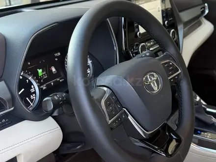 Toyota Highlander 2020 года за 28 500 000 тг. в Алматы – фото 14