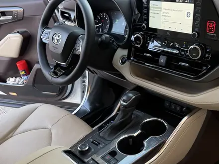 Toyota Highlander 2020 года за 28 500 000 тг. в Алматы – фото 23