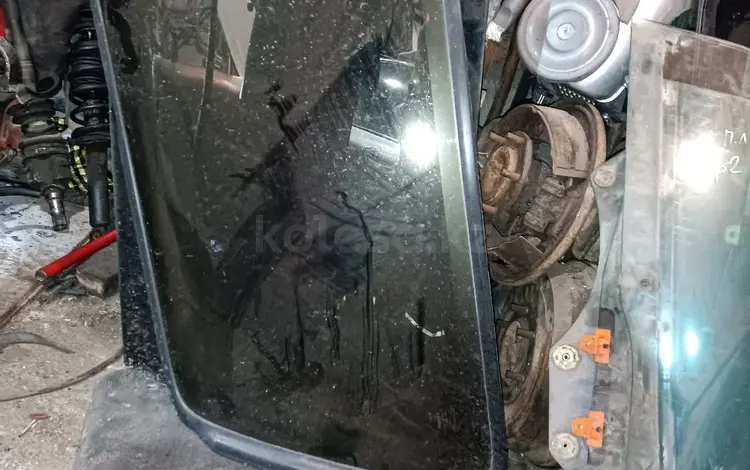 Стёкла боковые Сюрф 130 за 25 000 тг. в Караганда