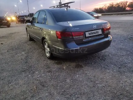 Hyundai Sonata 2008 года за 3 800 000 тг. в Шымкент – фото 7