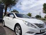 Hyundai Sonata 2011 года за 6 500 000 тг. в Тараз – фото 2