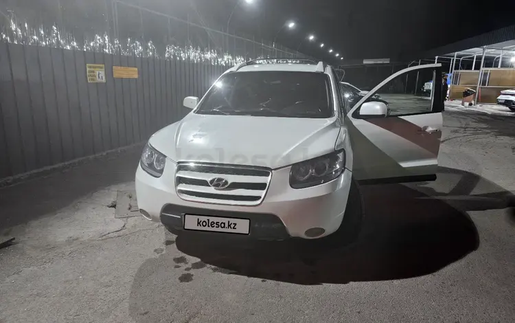 Hyundai Santa Fe 2008 годаүшін5 500 000 тг. в Алматы