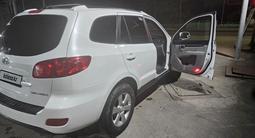 Hyundai Santa Fe 2008 годаүшін5 500 000 тг. в Алматы – фото 3