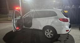 Hyundai Santa Fe 2008 годаүшін5 500 000 тг. в Алматы – фото 5